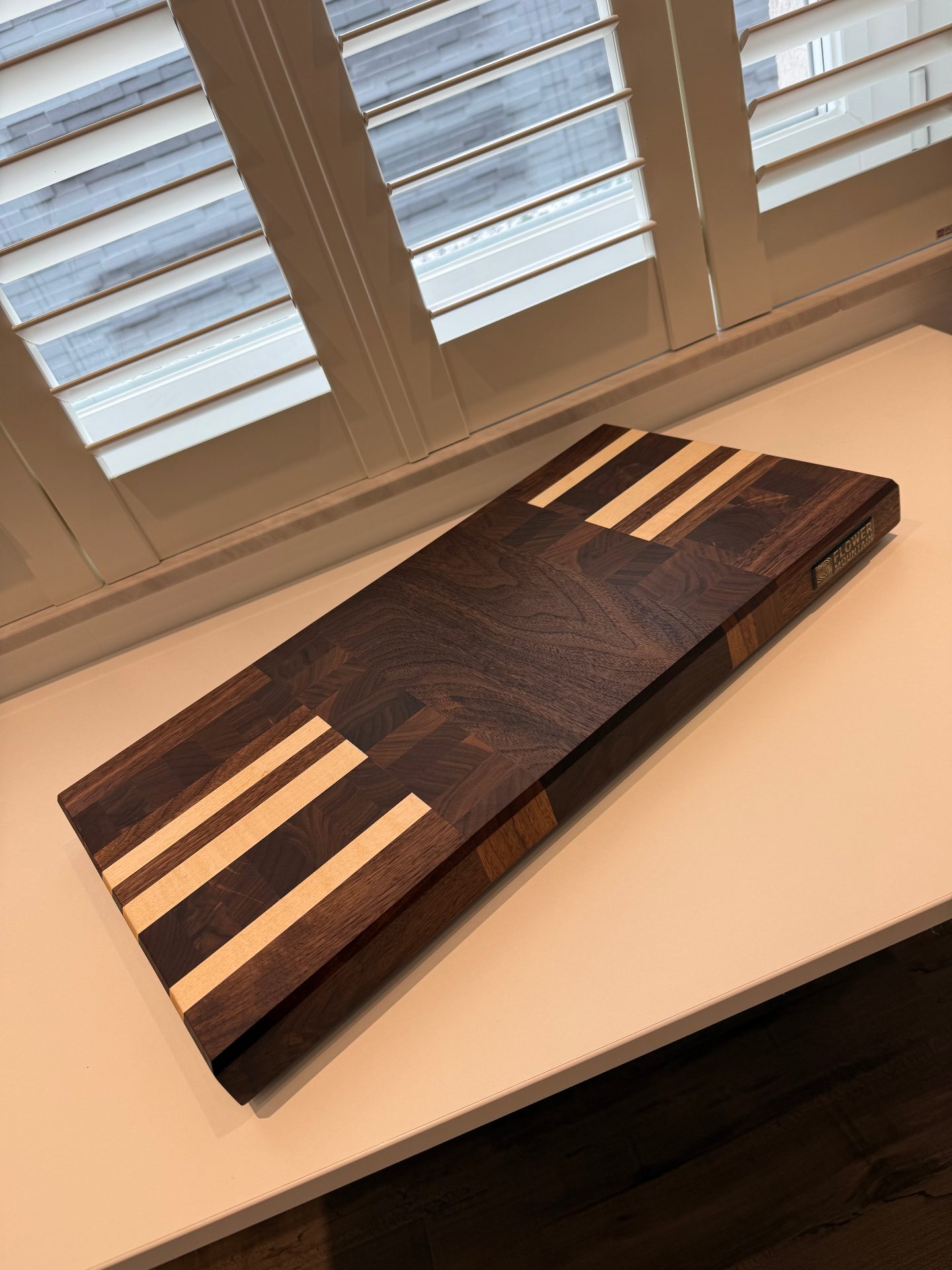 XXL-Schneideboard — Nuss · Ahorn
