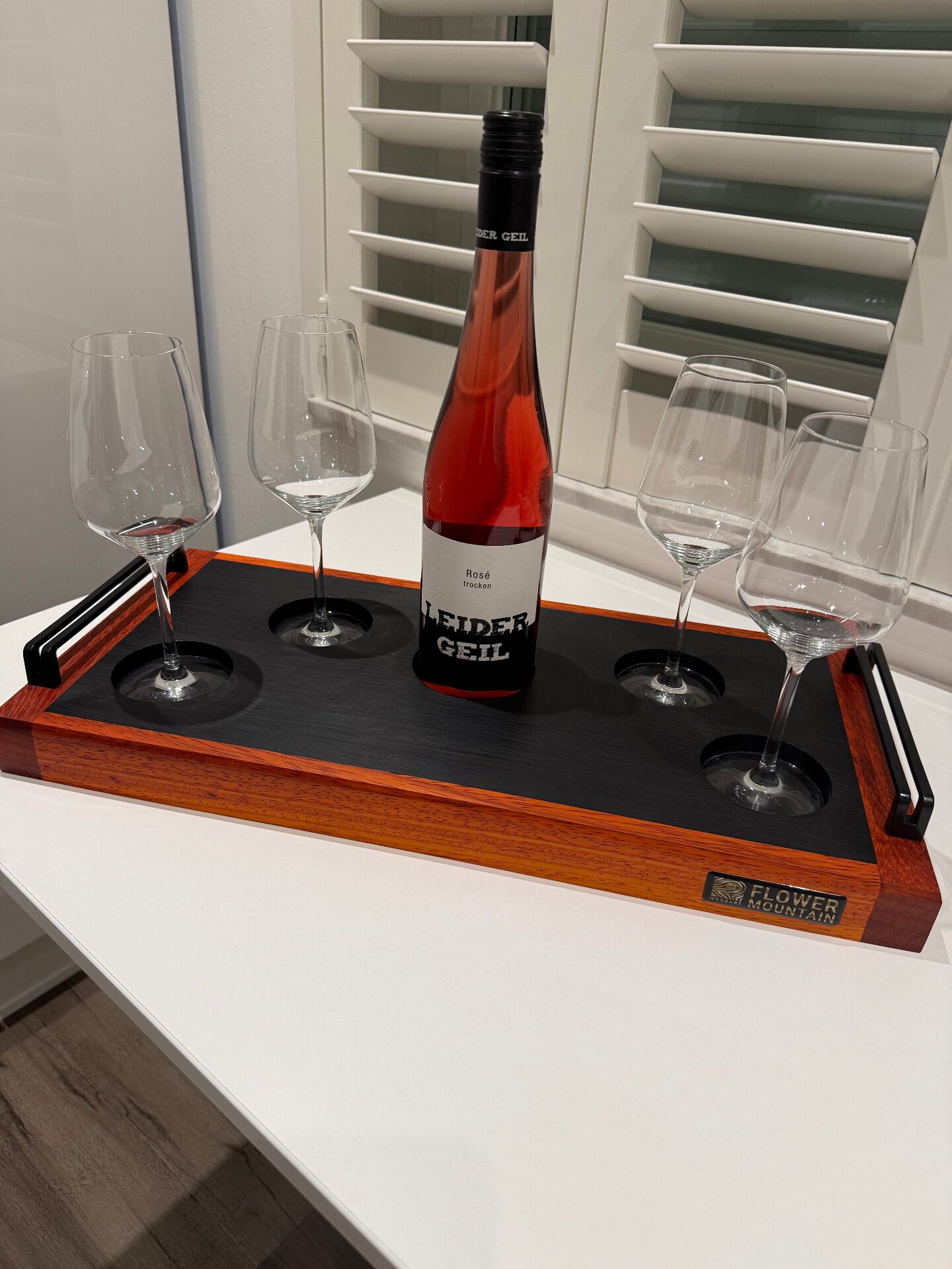 Weinboard mit Griffen — Ansicht 2 von 2